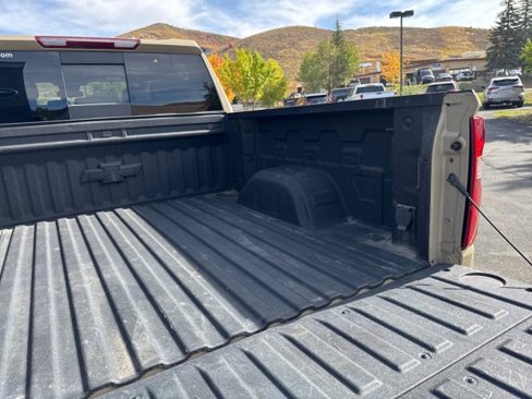 Used 2022 Chevrolet Silverado 1500 LT Trail Boss w/ LT Trail Boss Premium Package image 12