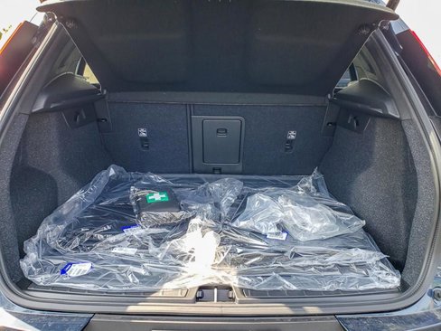 New 2026 Volvo XC40 B5 Core w/ Protection Package Premier image 5