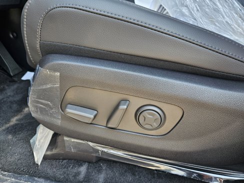 New 2026 Kia Carnival SX Prestige image 8
