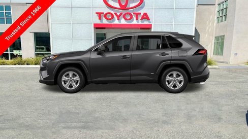 New 2025 Toyota RAV4 LE image 3
