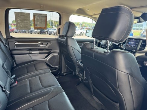 Used 2021 RAM 1500 Laramie image 38