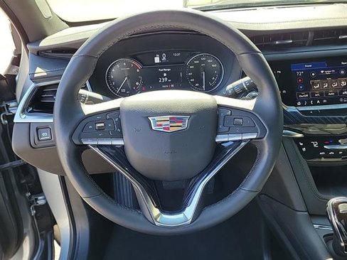 Certified 2024 Cadillac XT6 Premium Luxury image 25