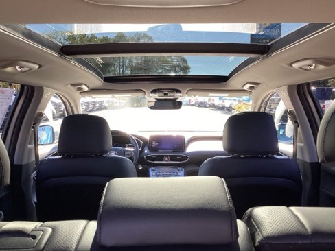 Used 2023 Hyundai Santa Fe SEL Premium image 16