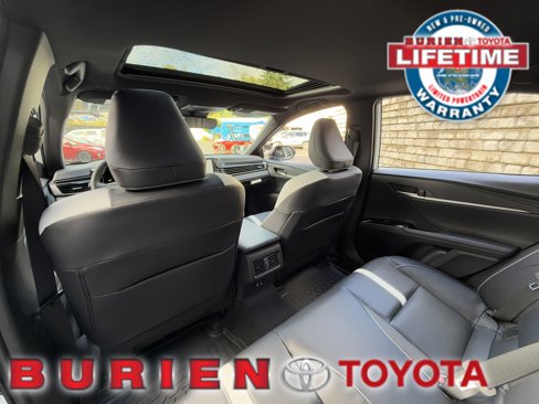 New 2026 Toyota Camry Hybrid w/ Multimedia Upgrade Package image 32