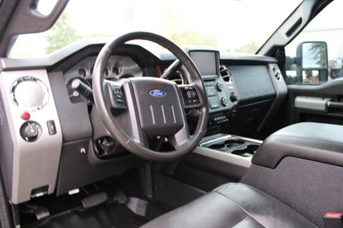 Used 2015 Ford F250 Lariat w/ Lariat Ultimate Package image 22