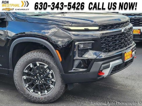 New 2026 Chevrolet Traverse Z71 w/ Driver Confidence Package image 2