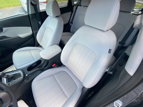Used 2023 Hyundai Kona SEL image 16