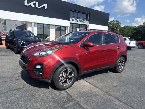 Used 2022 Kia Sportage LX image 1
