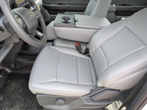 New 2026 Ford F250 XL image 4