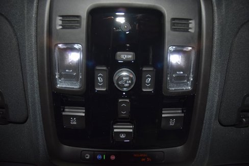 New 2026 Chevrolet Suburban Premier image 52