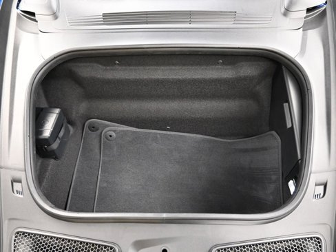 Used 2025 Porsche 911 GT3 image 12
