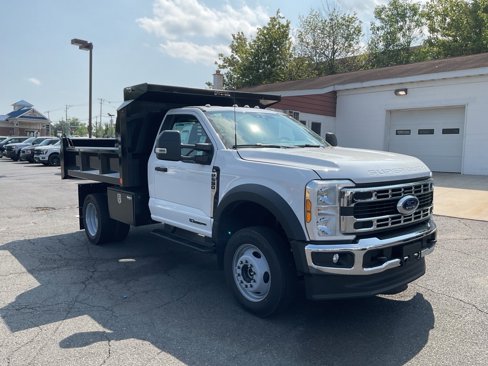 New 2025 Ford F550 4x4 Regular Cab Super Duty image 3