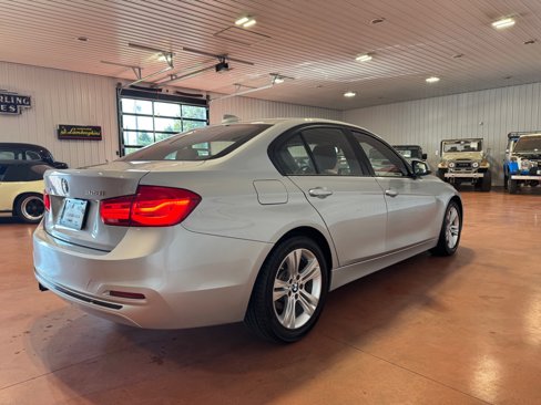 Used 2016 BMW 328i xDrive Sedan image 9