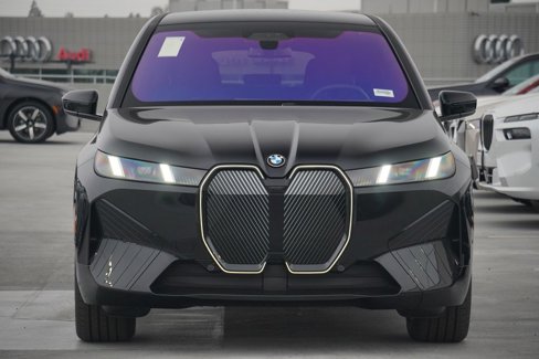 New 2026 BMW iX xDrive45 image 2