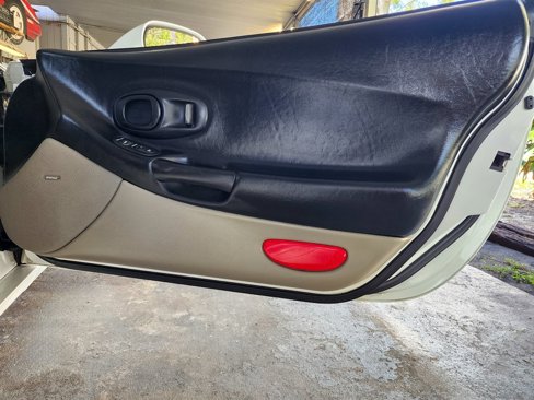 Used 2004 Chevrolet Corvette Coupe w/ Preferred Equipment Group image 26
