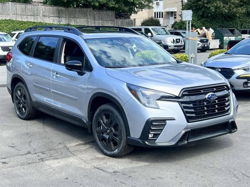 Used 2025 Subaru Ascent Bronze Edition image 1