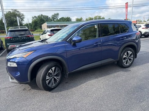 Certified 2021 Nissan Rogue SV w/ Premium Package image 8