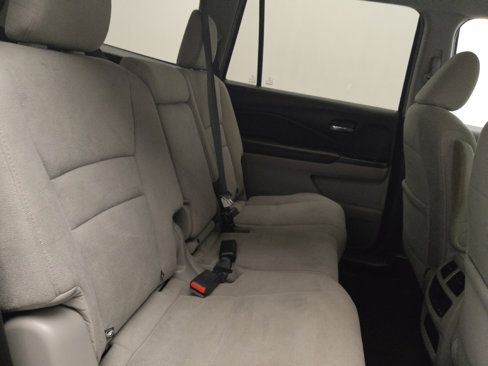 Used 2021 Honda Pilot EX image 19