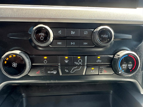 Used 2023 Ford F350 XLT w/ XLT Premium Package image 14