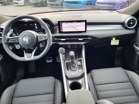 New 2024 Alfa Romeo Tonale Veloce w/ Active Assist Package image 29