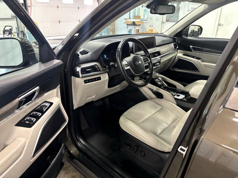 Used 2021 Kia Telluride EX w/ EX Premium Package image 27