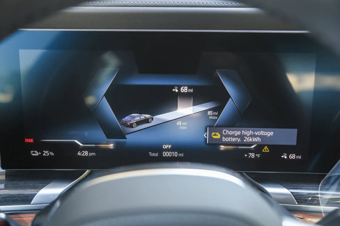 New 2026 BMW i7 xDrive60 w/ Premium Package image 19