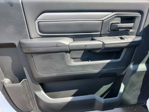 New 2025 RAM 5500 Tradesman image 15