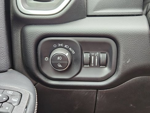New 2025 RAM 2500 Laramie image 24