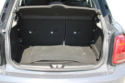 Used 2019 MINI Cooper S w/ Signature Upholstery Package image 35