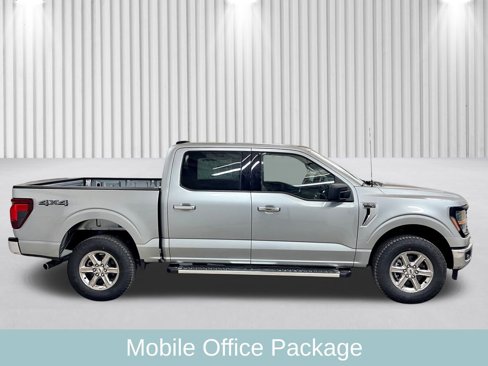 New 2025 Ford F150 XLT w/ Equipment Group 301A Standard image 3