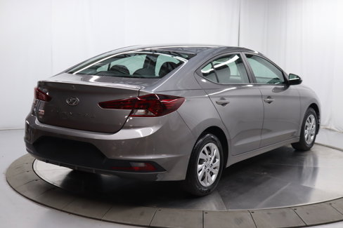 Used 2020 Hyundai Elantra SE w/ Cargo Package (C1) image 7