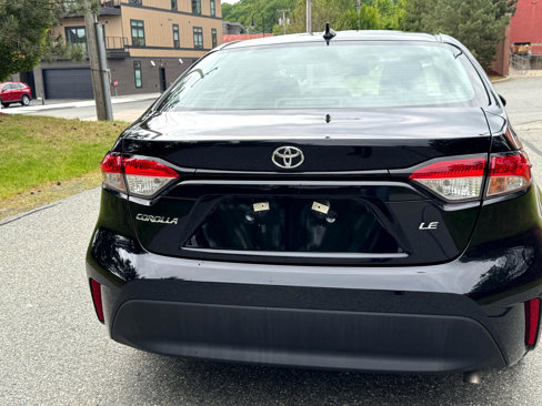 Used 2023 Toyota Corolla LE image 7
