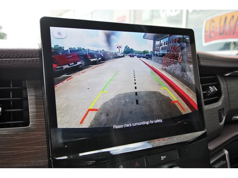 Used 2024 Ford Expedition Limited image 21
