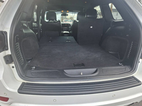 Used 2021 Jeep Grand Cherokee Laredo X image 20