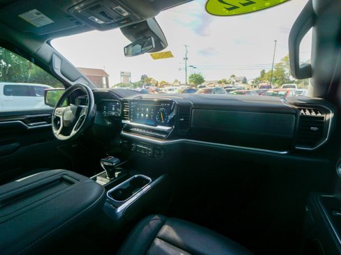 Used 2022 Chevrolet Silverado 1500 RST w/ Redline Edition image 32
