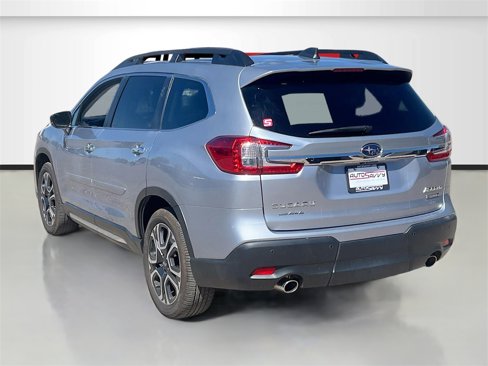 Used 2024 Subaru Ascent Touring image 5