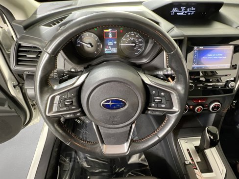 Used 2023 Subaru Crosstrek 2.0i Premium image 11