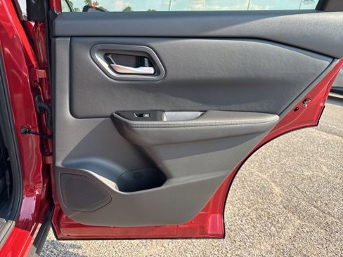 New 2026 Nissan Rogue SV image 12