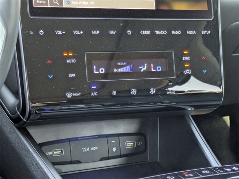 Used 2023 Hyundai Tucson Limited image 25