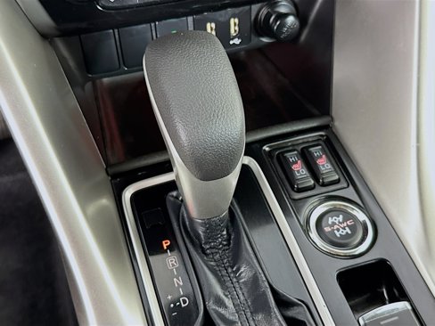 Used 2025 Mitsubishi Eclipse Cross SE image 23