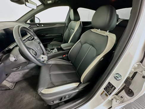 Used 2025 Kia K5 GT-Line image 13