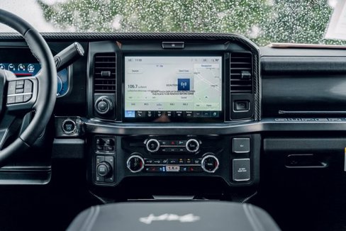 New 2025 Ford F250 Lariat w/ Lariat Ultimate Package image 32