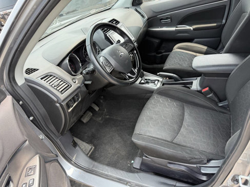 Used 2021 Mitsubishi Outlander Sport SE image 18