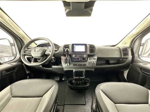 Used 2025 RAM ProMaster 2500 w/ Convenience Group image 3