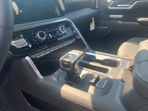 New 2026 GMC Sierra 1500 Denali image 9
