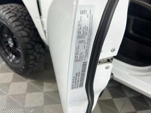Used 2024 RAM 2500 Laramie image 35