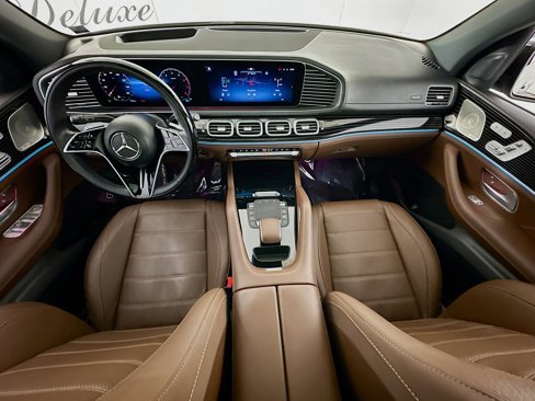 Used 2024 Mercedes-Benz GLE 450 4MATIC w/ AMG Line Exterior image 19