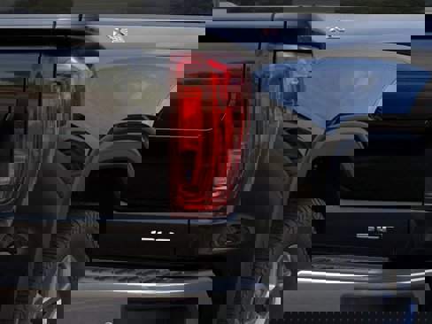 New 2026 GMC Sierra 1500 SLT w/ SLT Premium Plus Package image 35
