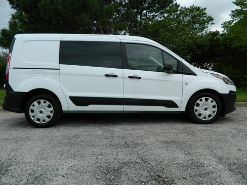 Used 2021 Ford Transit Connect XL image 5