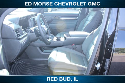 New 2026 GMC Terrain AT4 w/ Convenience Package III image 7